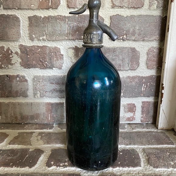 Other - Vintage turquoise Argentina glass seltzer bottle